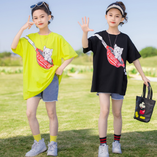 2023夏服新作韓国子供服　女の子　ネコ柄　半袖Ｔシャツ