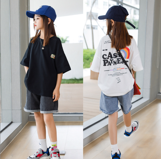 2023夏服新作韓国子供服　女の子　英字ロゴ　半袖ｔシャツ