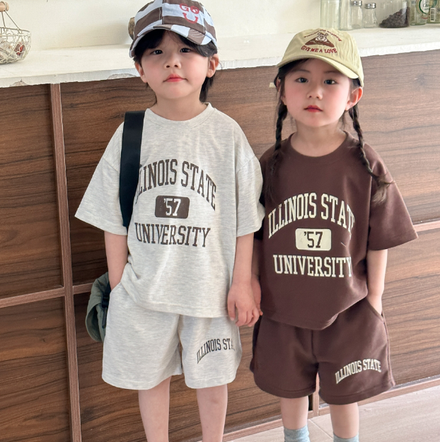 2025夏服新作韓国子供服　英字ロゴ　上下セット