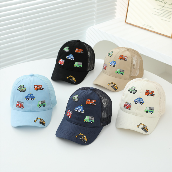 2025夏新品子供帽　刺繍car柄　野球帽
