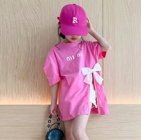 2025夏服新作韓国子供服　リボン付き　ロングｔシャツ