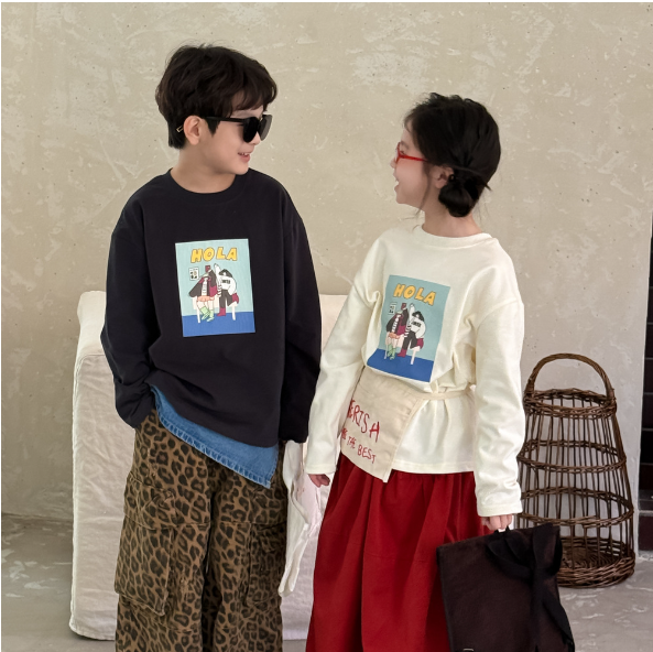 2025秋服新作韓国子供服　トップス　ｔシャツ