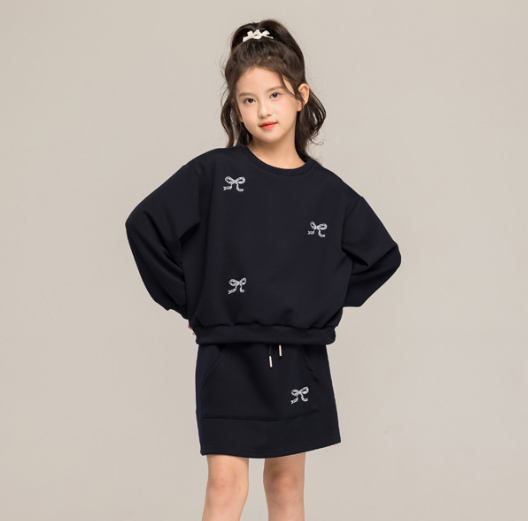 2025秋服新作韓国子供服　リボン柄　上下セット