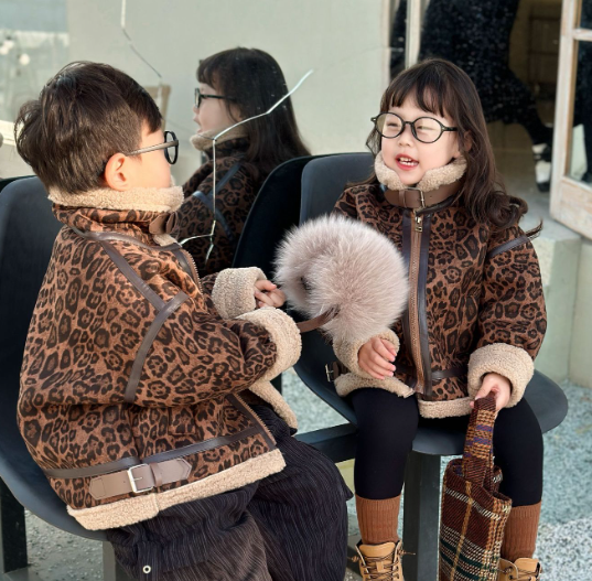 2025冬服新作韓国子供服　豹柄　アウター