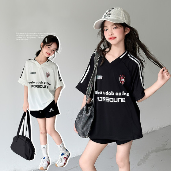 2026夏服新作韓国子供服　英字ロゴ　トップス